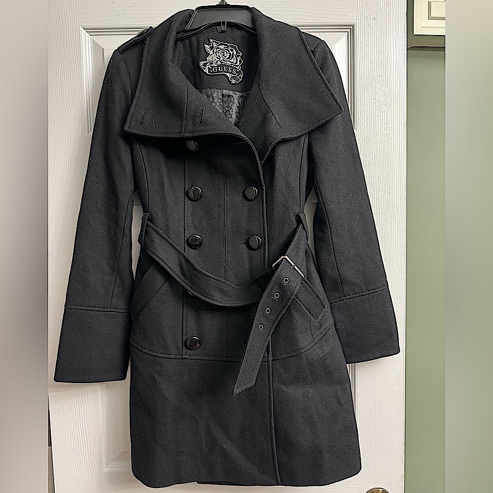 GUESS PEA COAT WITH BELT